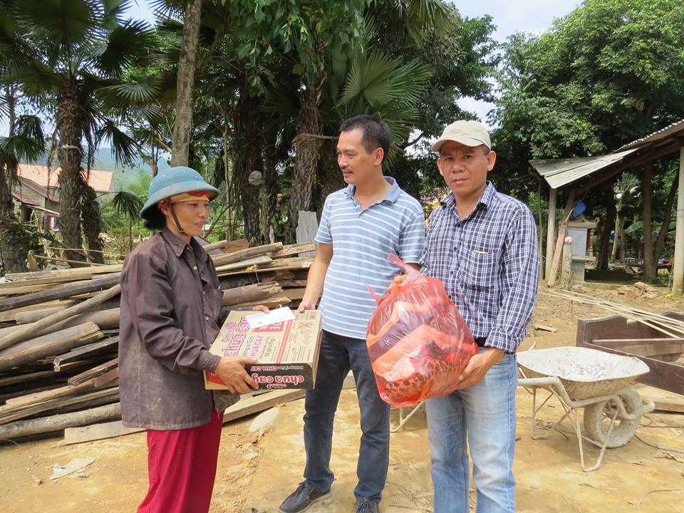 Chung tay xây dựng lại những ngôi nhà sau lũ