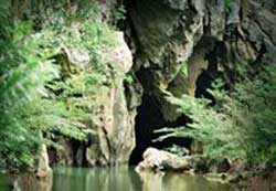 Mở tuyến du lịch khám phá thung lũng Sinh Tồn – hang Thủy Cung