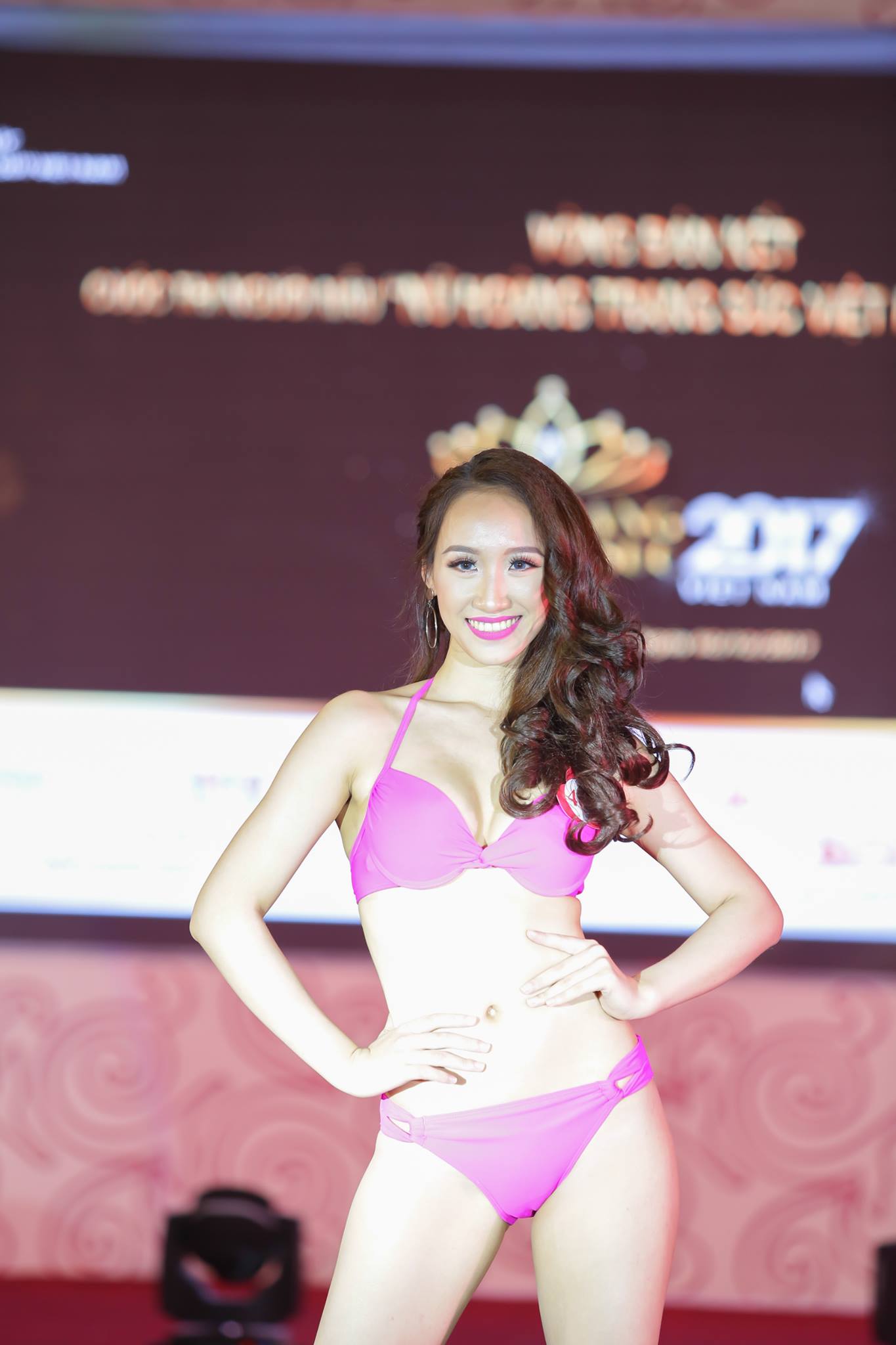 Hoài Ny đã trưởng thành hơn, tự tin hơn qua từng cuộc thi