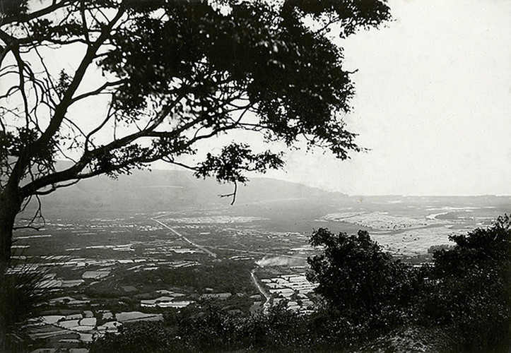 Ngắm vẻ đẹp Đèo Ngang qua loạt ảnh trăm năm trước Ngắm vẻ đẹp Đèo Ngang qua loạt ảnh trăm năm trước