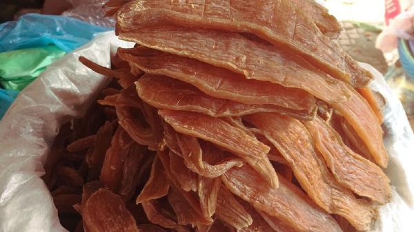 Món ăn có cái tên dễ gây hiểu lầm nhưng là niềm tự hào của người dân Quảng Bình