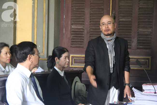 Từ vụ ly hôn nghìn tỷ của vợ chồng Trung Nguyên: Khi 2 cái tôi quá lớn, hôn nhân đã tàn và lòng người đã khác... Từ vụ ly hôn nghìn tỷ của vợ chồng Trung Nguyên: Khi 2 cái tôi quá lớn, hôn nhân đã tàn và lòng người đã khác...