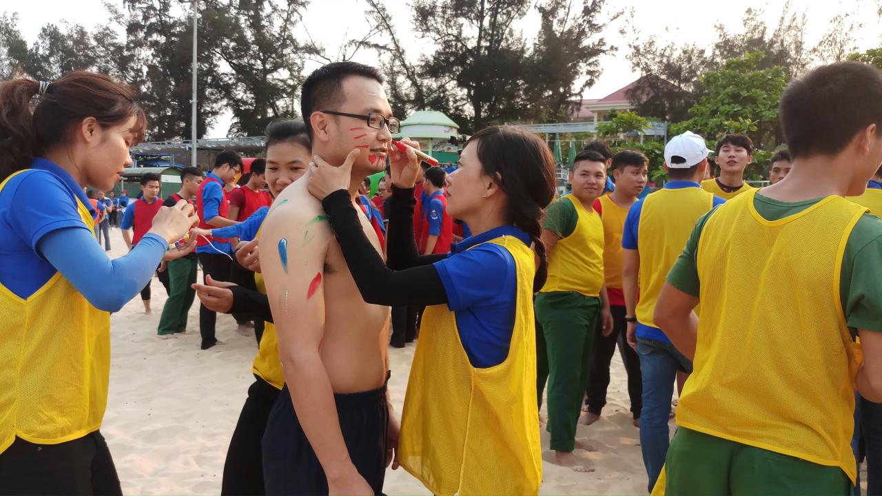 Tuổi trẻ Quảng Bình đồng hành cùng du lịch biển