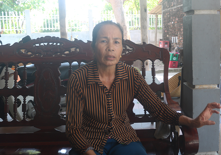Bí thư chi bộ thôn dùng