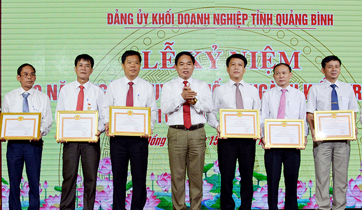 Đảng bộ Khối Doanh nghiệp tỉnh: Học tập và làm theo Bác thiết thực, hiệu quả