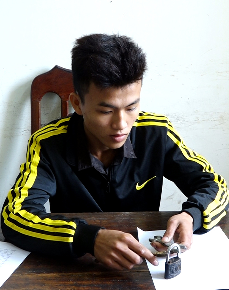 Học phá khóa qua mạng để trộm cắp tài sản