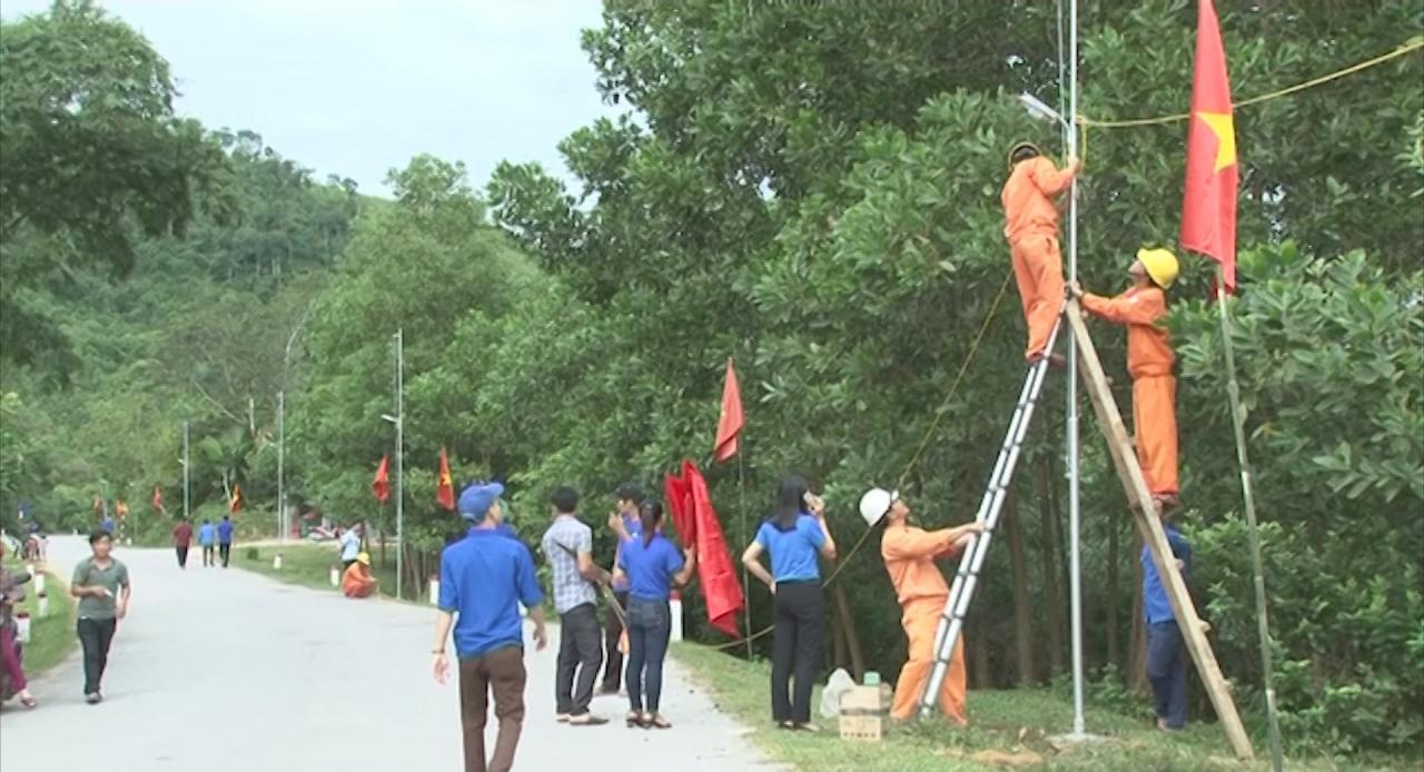Huyện đoàn Tuyên Hóa xây dựng trên 340 công trình “Thắp sáng đường quê”...