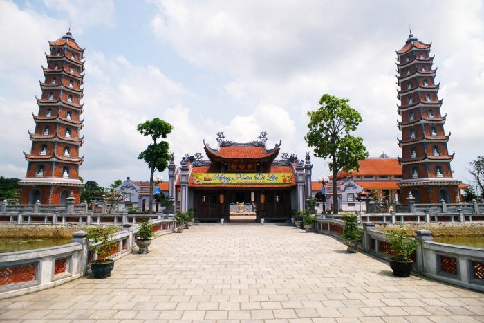 Khám phá ngay 10 ngôi chùa nổi tiếng ở Quảng Bình