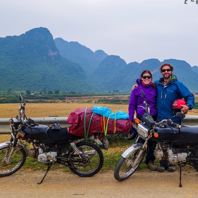 Màn cầu hôn hiếm có trong Sơn Đoòng - hang động lớn nhất thế giới