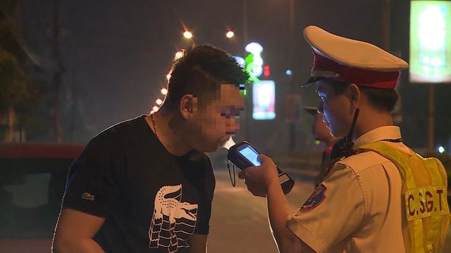 Quảng Bình:  1 tuần thu gần 1 tỷ đồng tiền phạt các “ma men” sau tay lái