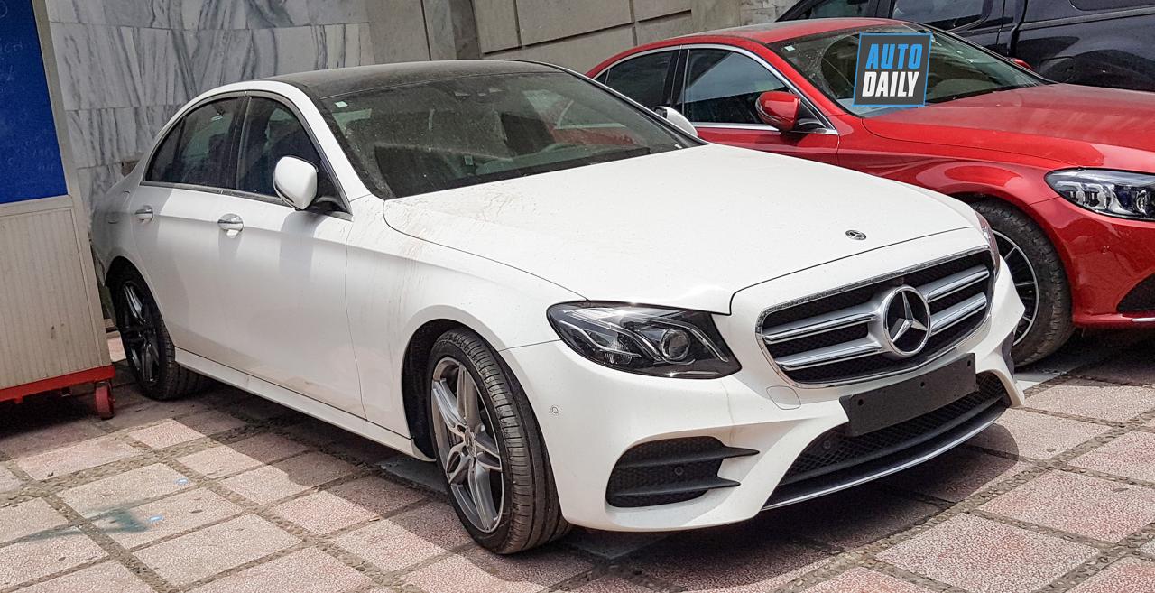 Ảnh nóng Mercedes-Benz E350 AMG và E200 Sport sắp ra mắt tại VN... Ảnh nóng Mercedes-Benz E350 AMG và E200 Sport sắp ra mắt tại VN...
