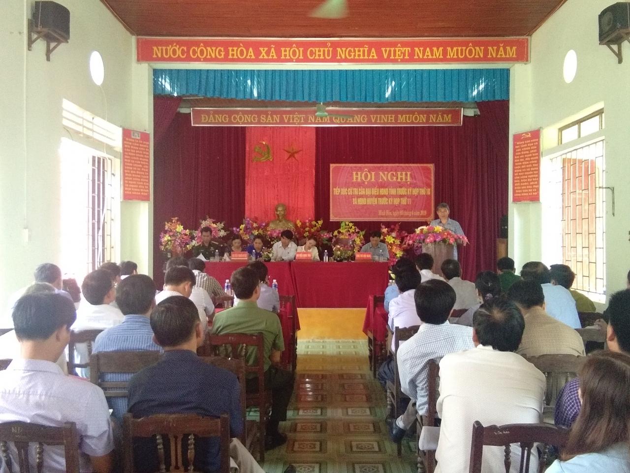 Đại biểu HĐND tỉnh tiếp xúc cử tri huyện Minh Hóa trước kỳ họp thứ 10