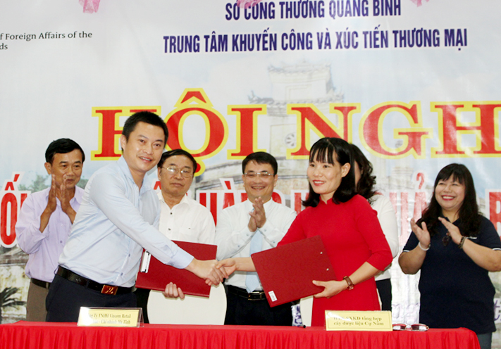 Hơn 50 doanh nghiệp tham dự hoạt động kết nối cung-cầu hàng hóa