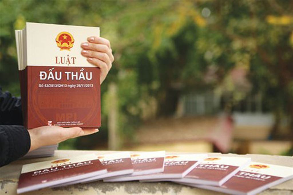 Tăng cường kiểm tra, giám sát hoạt động đấu thầu, kịp thời phát hiện và xử lý nghiêm hành vi vi... Tăng cường kiểm tra, giám sát hoạt động đấu thầu, kịp thời phát hiện và xử lý nghiêm hành vi vi...