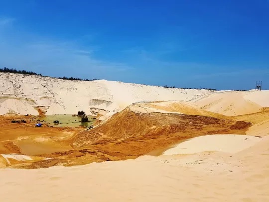 Vụ sụt cát mỏ titan ở Quảng Bình: Tìm thấy thi thể công nhân mất tích Vụ sụt cát mỏ titan ở Quảng Bình: Tìm thấy thi thể công nhân mất tích