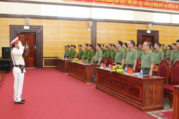 Đồng chí Thượng tướng Nguyễn Văn Thành – Ủy viên Trung ương Đảng, Thứ trưởng Bộ Công an làm việc với Công an Quảng Bình