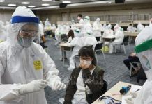 Bác sỹ nghỉ hưu gần 80 tuổi tình nguyện đến Bắc Giang chống dịch COVID-19