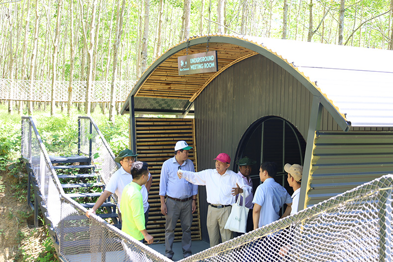 Đoàn famtrip do Sở Du lịch TP. Hồ Chí Minh tổ chức khảo sát các điểm đến du lịch Quảng Bình.