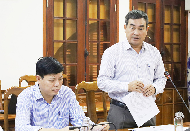 Đại diện lãnh đạo Sở Du lịch trình bày kế hoạch tổ chức chương trình chào đón năm mới 2023.