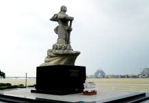 “Đẹp sao năm gái quê ta” Tượng