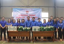 Chương trình bán gạo, dầu ăn gây quỹ tình nguyện để tổ chức chương trình “Xuân biên giới” năm 2022 được đông đảo cán bộ, đoàn viên thanh niên tham gia hưởng ứng