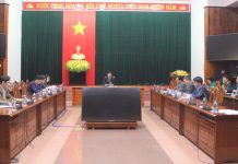 Toàn cảnh cuộc họp.