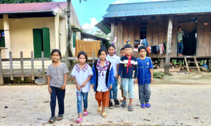 Lệ Thủy chú trọng tuyên truyền chính sách BHXH, BHYT đến người dân, nhất là người dân, học sinh ở miền núi.