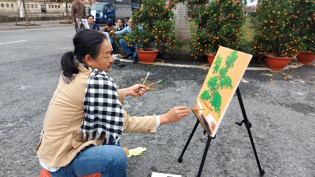 Vẽ tại hiện trường mang lại cho các họa sĩ những trải nhiệm thú vị.