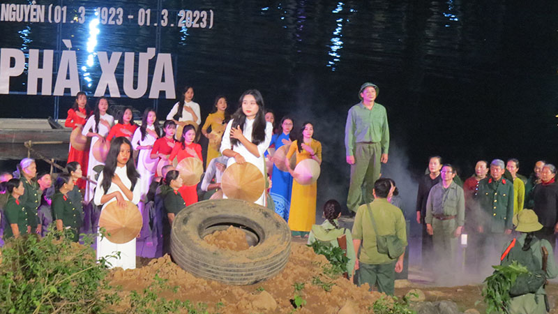 Chương trình được dàn dựng công phu, hoành tráng