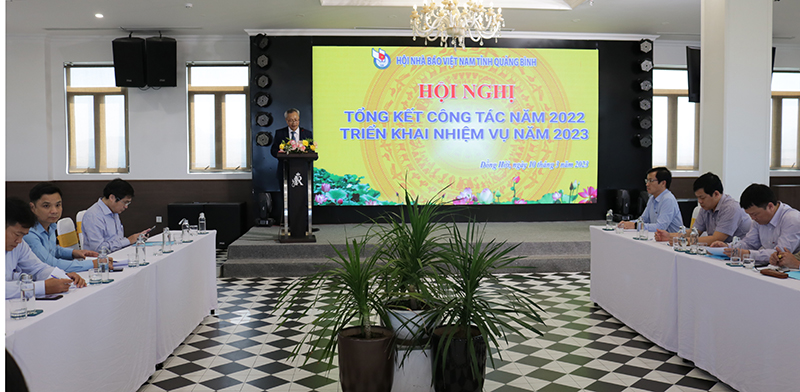 Toàn cảnh hội nghị.