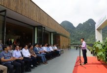 Các đại biểu tham dự tại buổi lễ