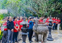 Di tích lịch sử hang Tám TNXP, điểm du lịch lịch sử, du lịch về nguồn, thu hút rất đông du khách. 