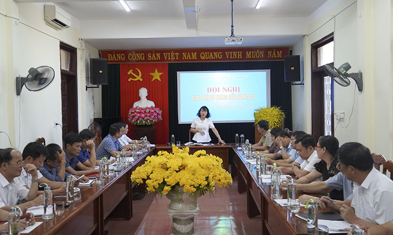 Các đại biểu tham dự hội nghị        