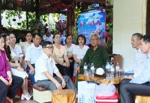 Bảo tồn và phát triển làn điệu hát ru, hò chèo cạn Cảnh Dương Các thành viên CLB dân ca Cảnh Dương sinh hoạt định kỳ hàng tháng.