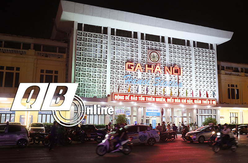 Ga Hà Nội-điểm khởi đầu của chuyến hành trình 520km Hà Nội-Quảng Bình.