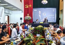 Họp báo chương trình “Kenny G Live In Vietnam”. (Ảnh: THÀNH ĐẠT)