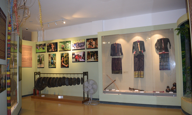 Mỗi hiện vật được trưng bày chứa đựng một câu chuyện riêng.