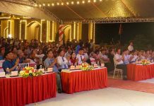 Khai hội “Hoành Sơn Thánh Mẫu” Các đại biểu tham dự đêm khai hội “Hoành Sơn Thánh Mẫu”.