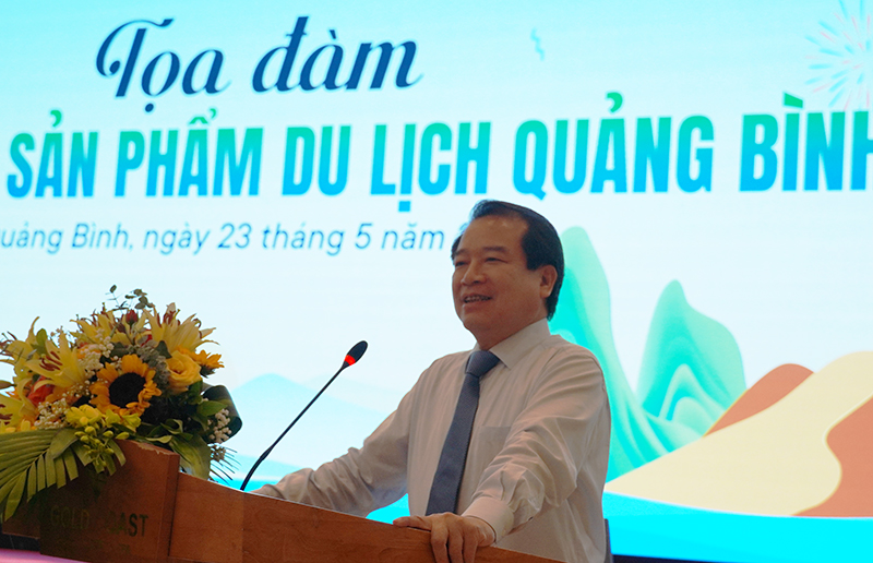 Phó Cục trưởng Du lịch Quốc gia Việt Nam Hà Văn Siêu phát biểu tại buổi tọa đàm.