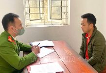 Cao điểm trấn áp tội phạm mua bán người trên toàn quốc từ 1/7 đến 30/9/2025 Một đối tượng bị Công an tỉnh Cao Bằng bắt về hành vi mua bán người dưới 16 tuổi. Ảnh tư liệu: TTXVN phát