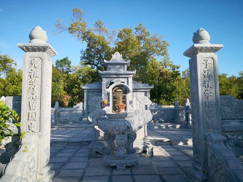 Khu mộ danh nh&acirc;n văn h&oacute;a Nguyễn H&agrave;m Ninh.