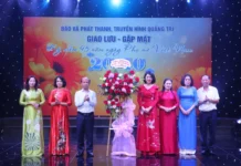 Công đoàn Báo và phát thanh, truyền hình Quảng Trị tổ chức gặp mặt kỷ niệm Ngày Phụ nữ Việt Nam Công đoàn Báo và phát thanh, truyền hình Quảng Trị tổ chức gặp mặt kỷ niệm Ngày Phụ nữ Việt Nam